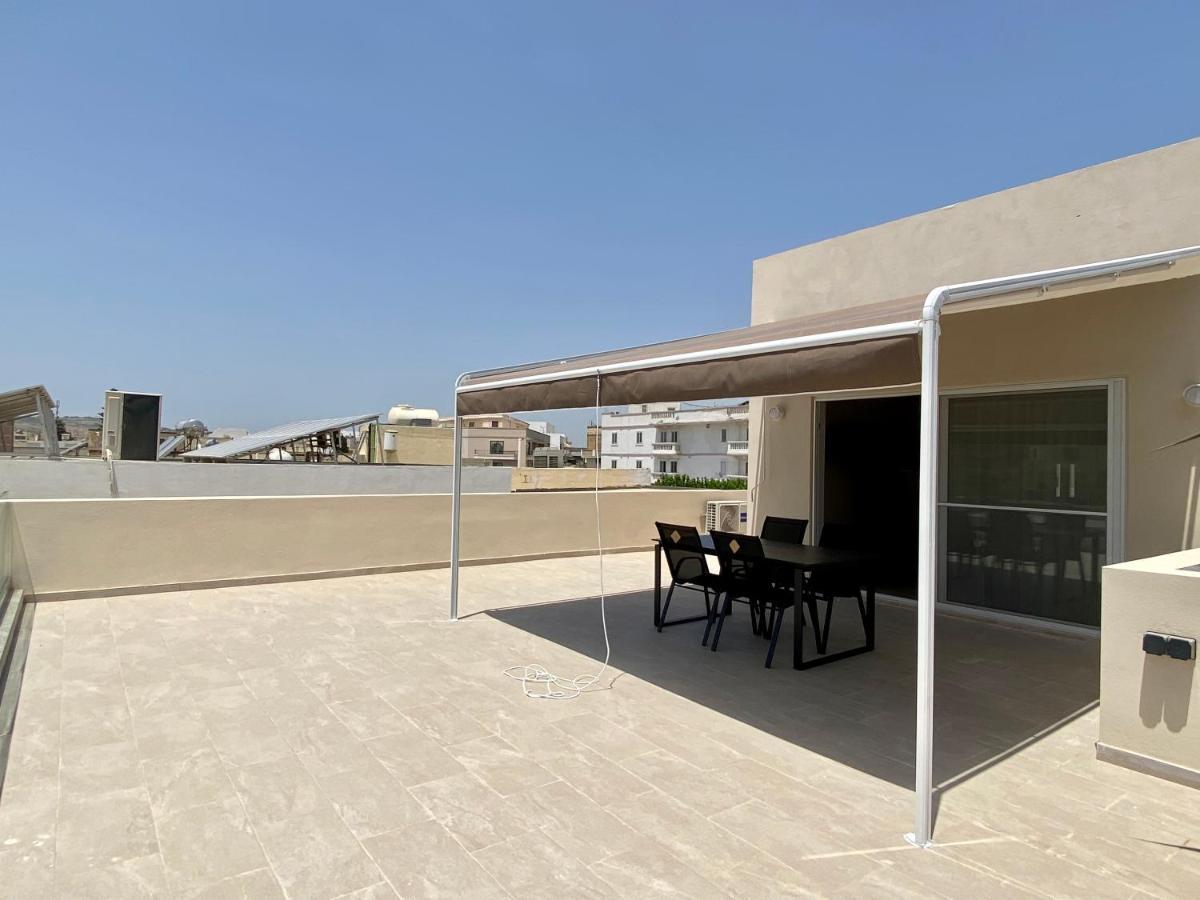 Maltese Garden Villa Mosta Exteriör bild